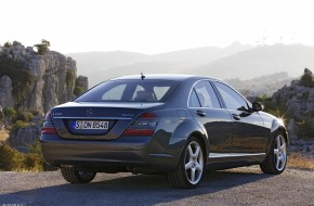 2007 Mercedes-Benz S-Class