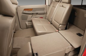2006 Dodge Ram Mega Cab