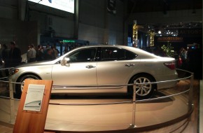Lexus LS460H