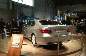 Lexus LS460H