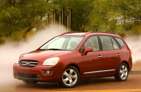 2007 Kia Rondo