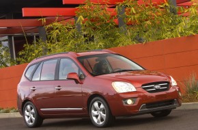 2007 Kia Rondo