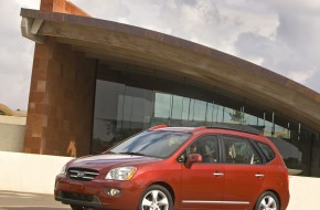 2007 Kia Rondo