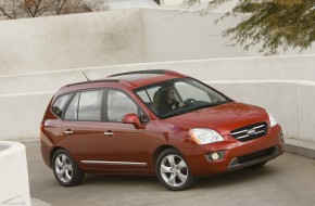 2007 Kia Rondo