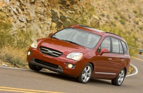 2007 Kia Rondo