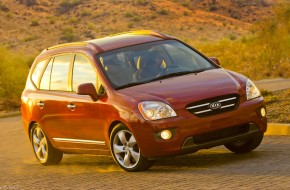 2007 Kia Rondo