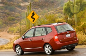 2007 Kia Rondo