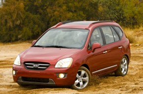 2007 Kia Rondo