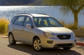 2007 Kia Rondo