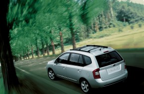 2007 Kia Rondo