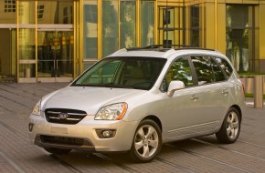 2007 Kia Rondo