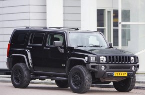 Euro-only HUMMER H3 Black Edition