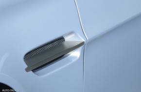 Aston Martin V12 Vantage RS