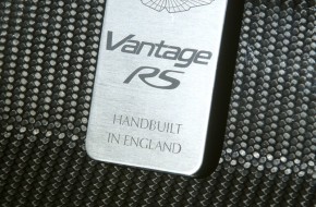 Aston Martin V12 Vantage RS