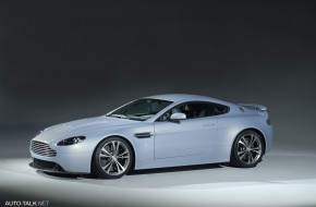 Aston Martin V12 Vantage RS