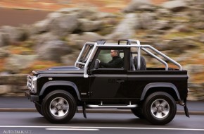 Land Rover Defender SVX