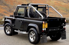 Land Rover Defender SVX