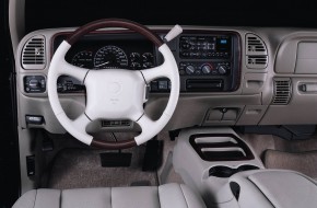 2000 Cadillac Escalade