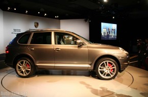 2008 Porsche Cayenne - 2007 Detroit Auto Show