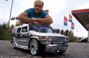 Hummer H2 Chromed Out