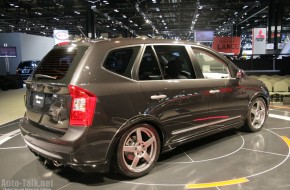 Kia Rondo SX at Chicago Auto Show