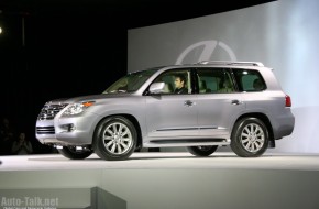 New York Auto Show: Lexus LX570
