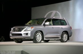 New York Auto Show: Lexus LX570
