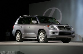 New York Auto Show: Lexus LX570