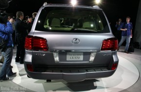 New York Auto Show: Lexus LX570