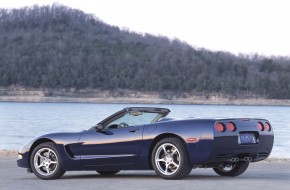 2004 Chevrolet Corvette