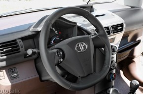 2009 Toyota iQ