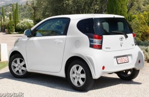 2009 Toyota iQ