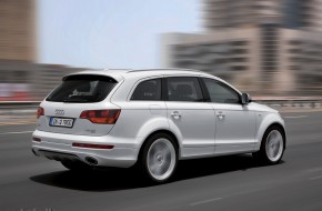 2009 Audi Q7 V12 TDI