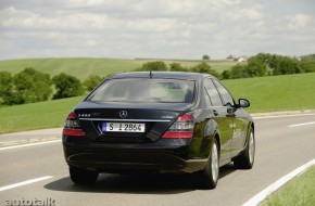 2009 Mercedes-Benz S400 BlueHYBRID