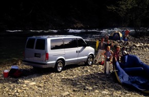 2000 Chevrolet Astro