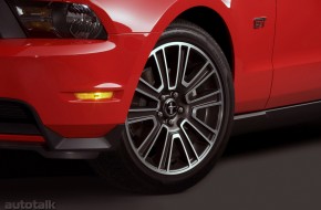 2010 Ford Mustang