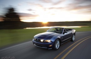 2010 Ford Mustang