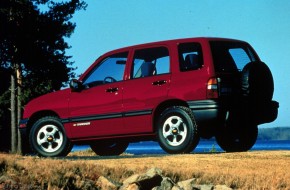 1999 Chevrolet Tracker