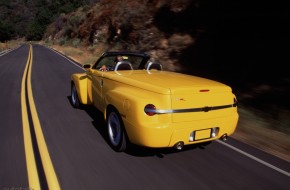 2001 Chevrolet SSR