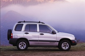 2001 Chevrolet Tracker