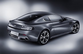 2010 Aston Martin V12 Vantage