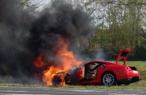 Ferrari 599 GTB Fiorano Catches Fire
