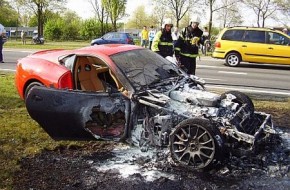Ferrari 599 GTB Fiorano Catches Fire