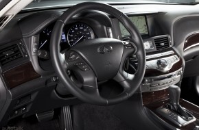 2011 Infiniti M