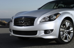 2011 Infiniti M