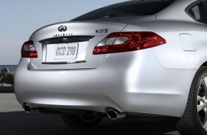 2011 Infiniti M