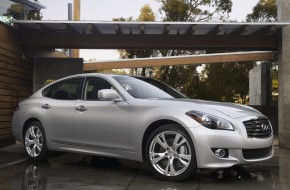 2011 Infiniti M