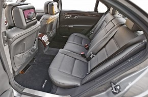 2010 Mercedes-Benz S63 AMG