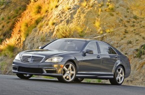 2010 Mercedes-Benz S63 AMG