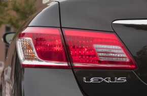 2010 Lexus ES 350 Taillights
